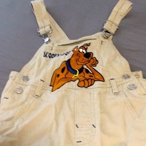 Size 5 Scooby Doo overalls for a boy gently used